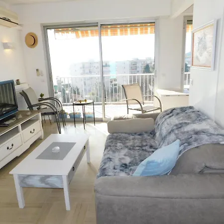 Studio Le Drakkar, Climatise, Vue Mer, Parking Prive Apartment *